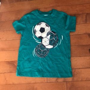 8 assorted boys t shirts and tank tops